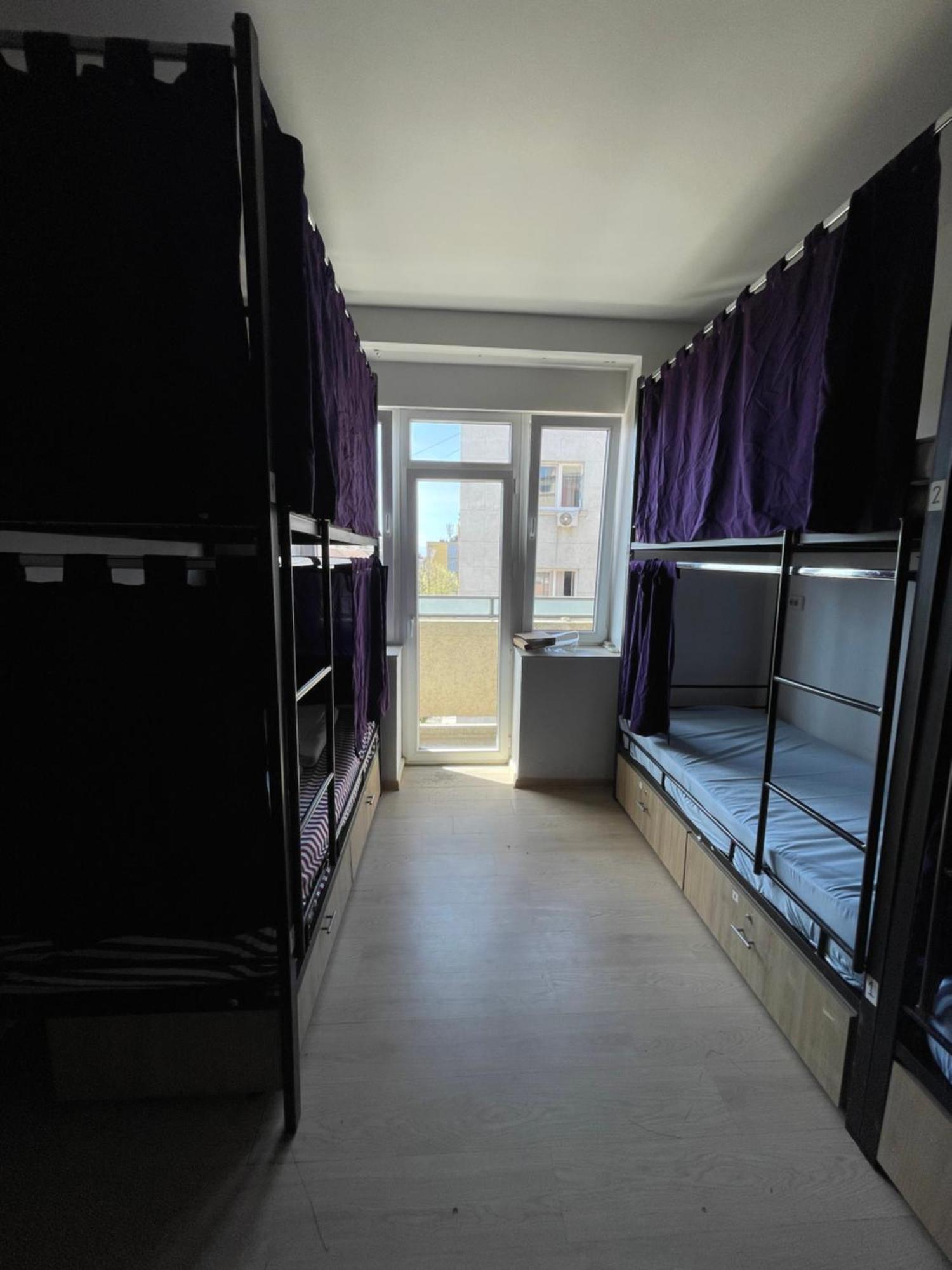 Newborn Comfort Hostel The Biggest Hostel Of Town With Best Location Pristina Kültér fotó