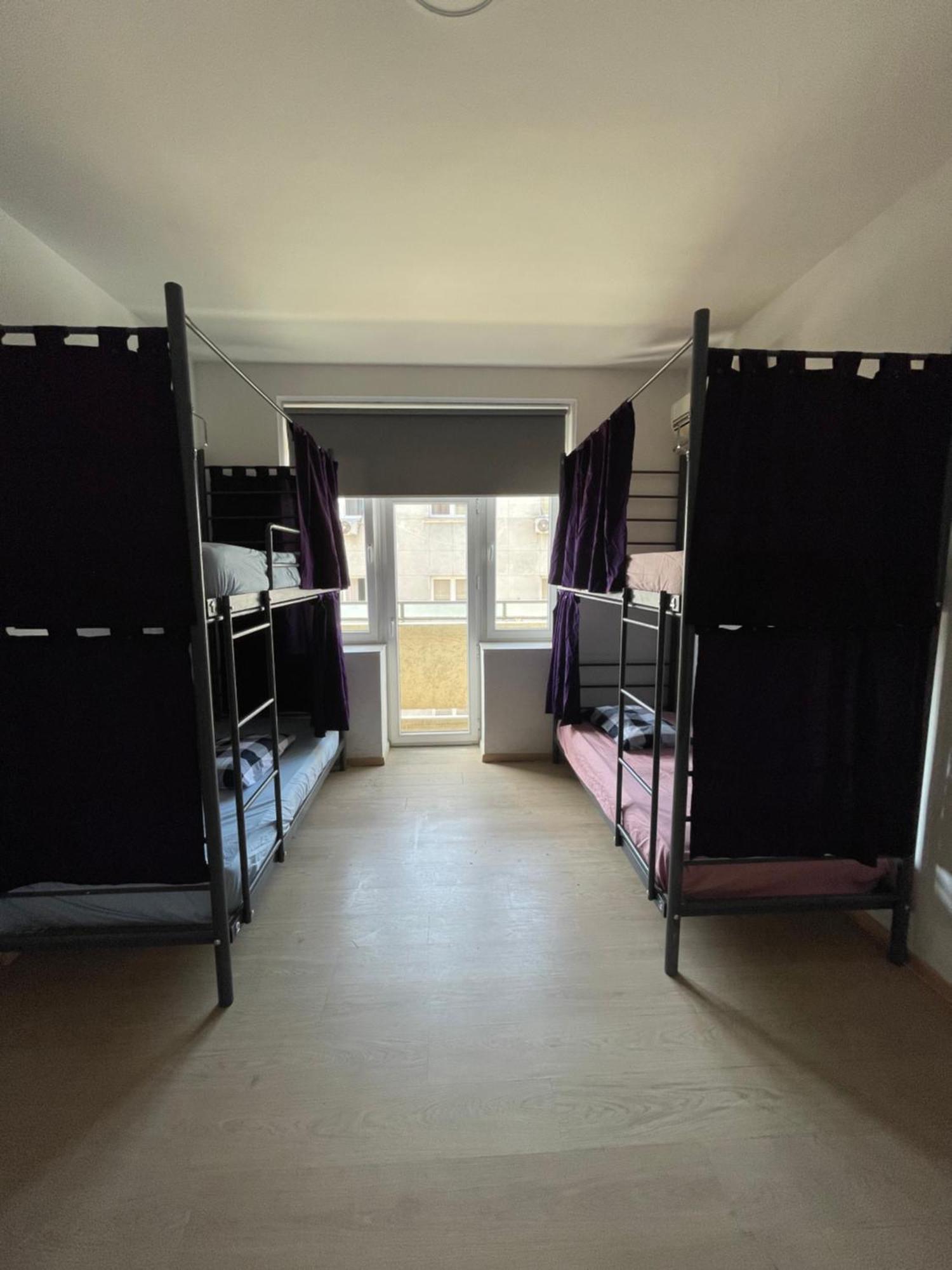 Newborn Comfort Hostel The Biggest Hostel Of Town With Best Location Pristina Kültér fotó