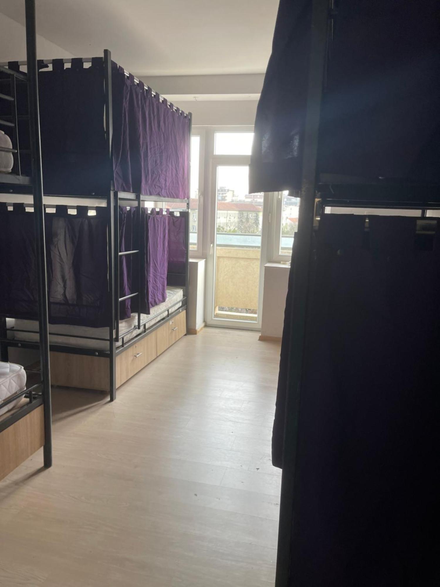Newborn Comfort Hostel The Biggest Hostel Of Town With Best Location Pristina Kültér fotó