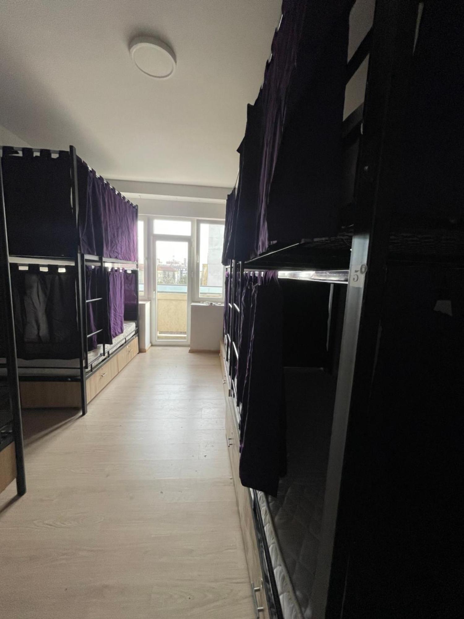 Newborn Comfort Hostel The Biggest Hostel Of Town With Best Location Pristina Kültér fotó