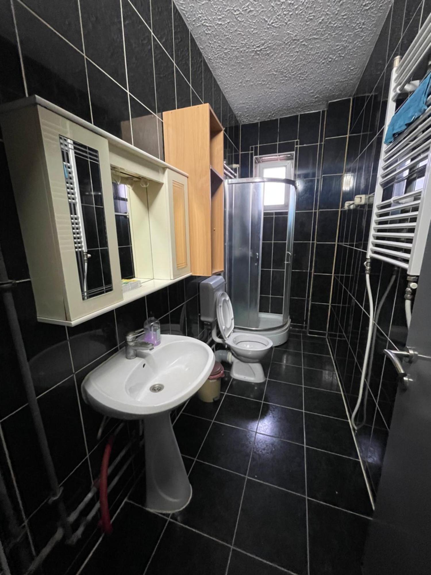 Newborn Comfort Hostel The Biggest Hostel Of Town With Best Location Pristina Kültér fotó